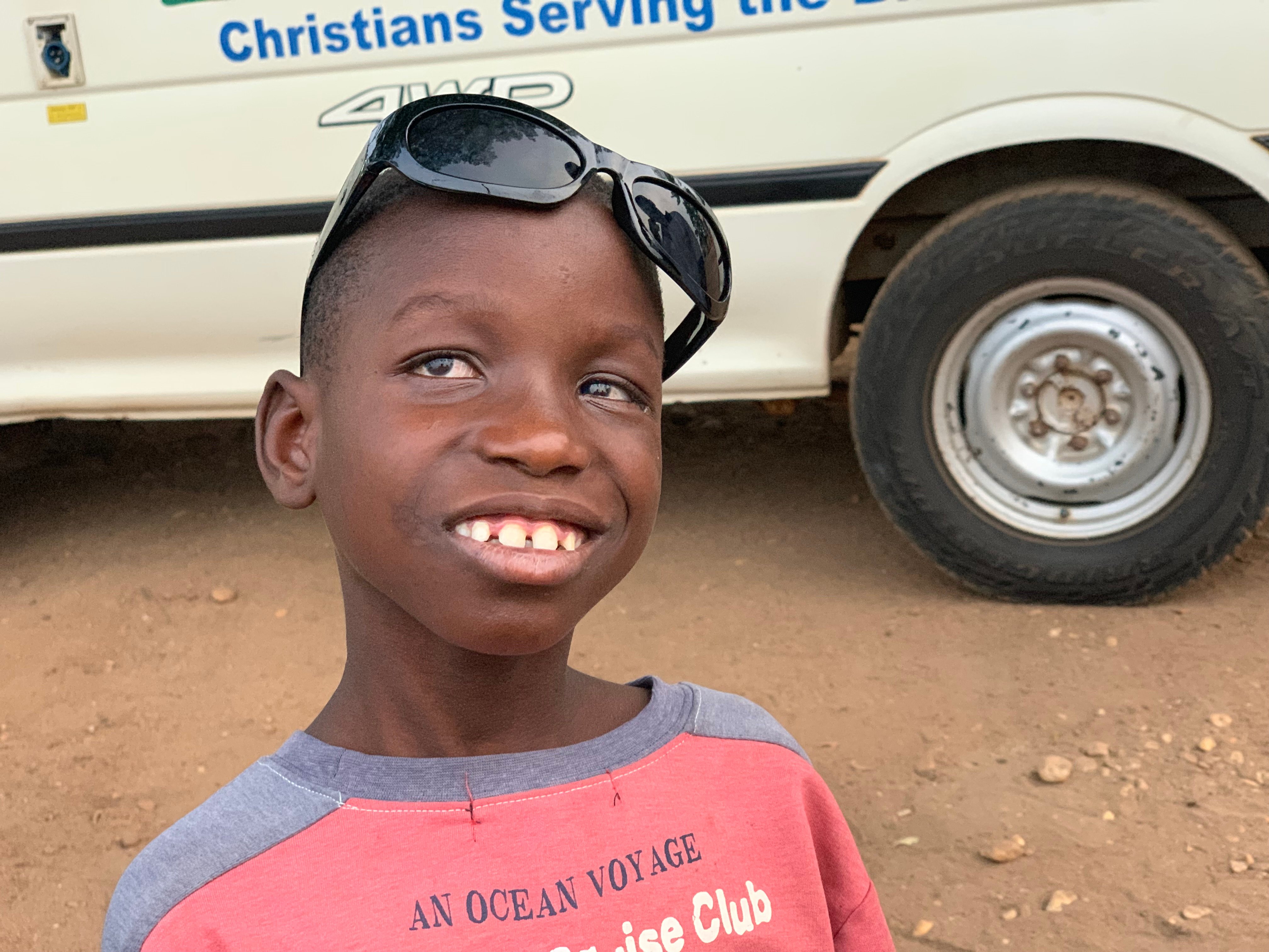 Epiphanie: Blind and Deaf from Birth